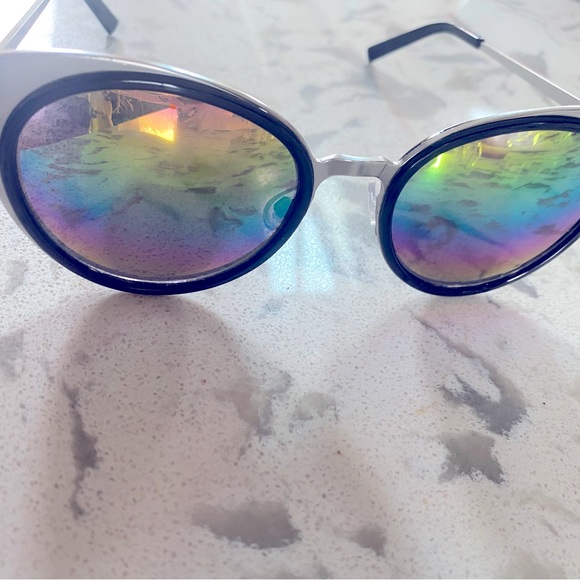 2/$30 Thick Cool Cat Eye Sunglasses Rainbow Reflective Colors Silver Frame Black - Picture 3 of 3